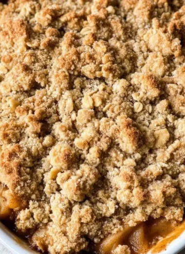 Delicious gluten-free apple crisp with a golden oat topping